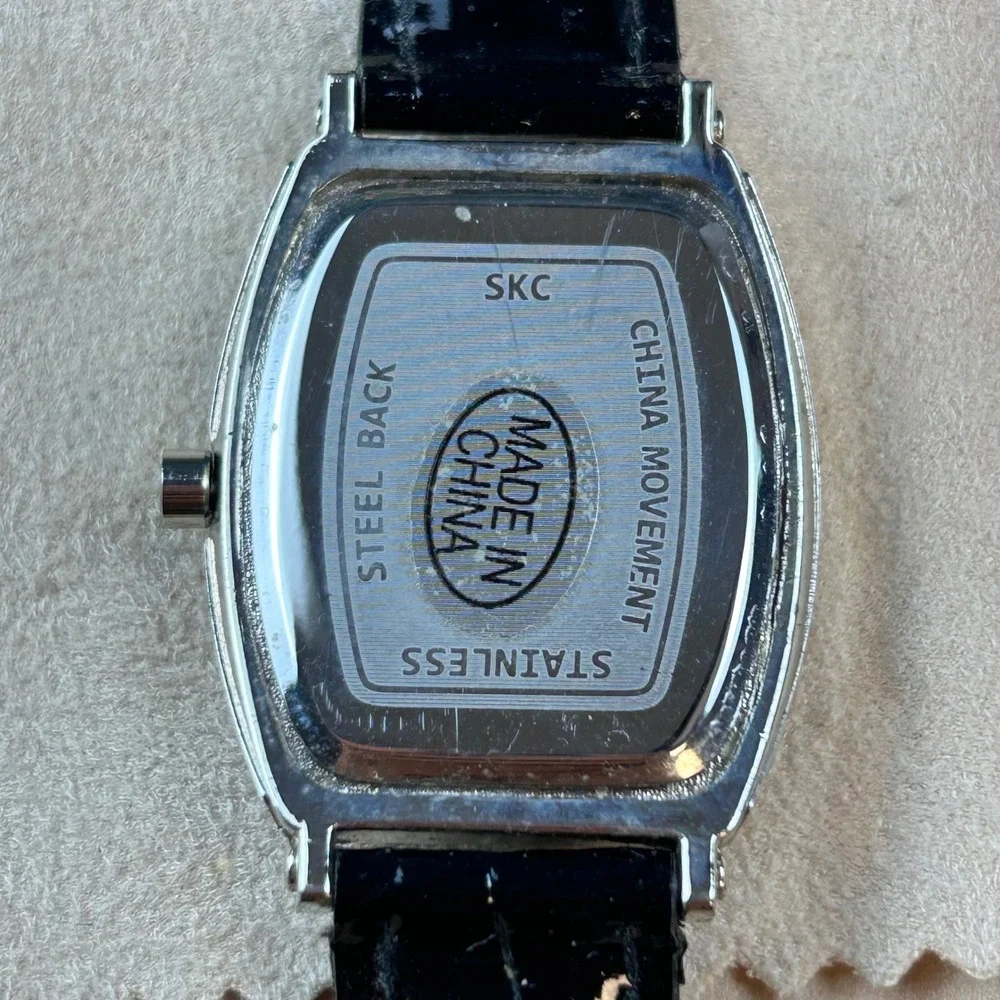 Stauer Metropolitan Mens Watch Silver Tone Tonneau Roman Numeral Black Leather